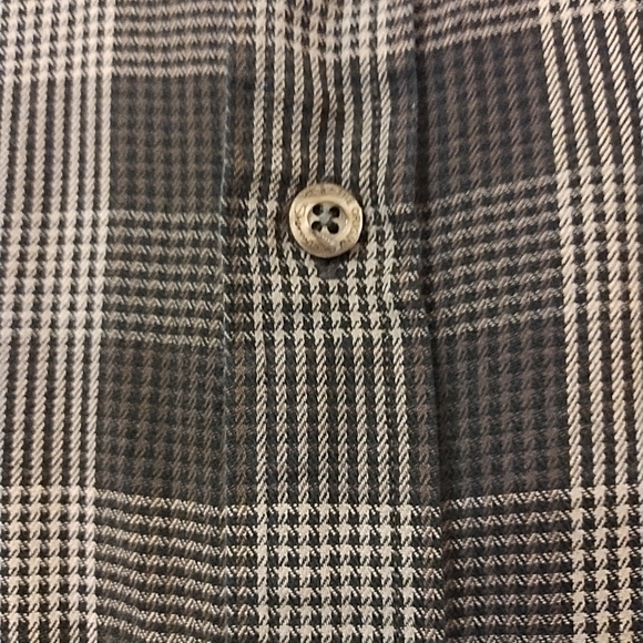Ben Sherman Men's Black and Gray Checkered Plaid Button Down Shirt Size Medium - Picture 2 of 8